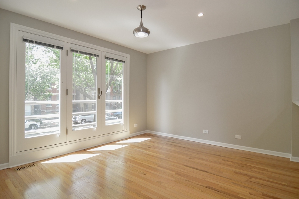 2365 N Wayne Avenue - Photo 17