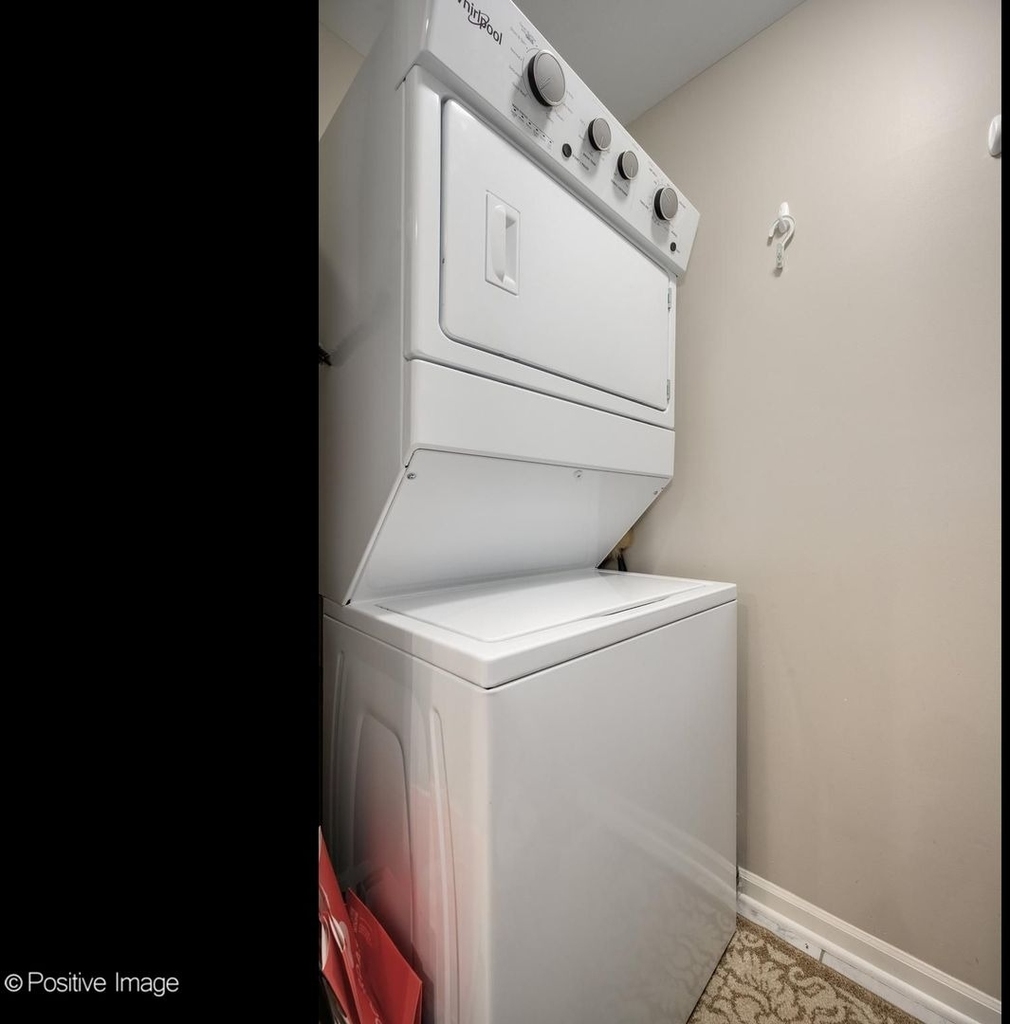 2365 N Wayne Avenue - Photo 15