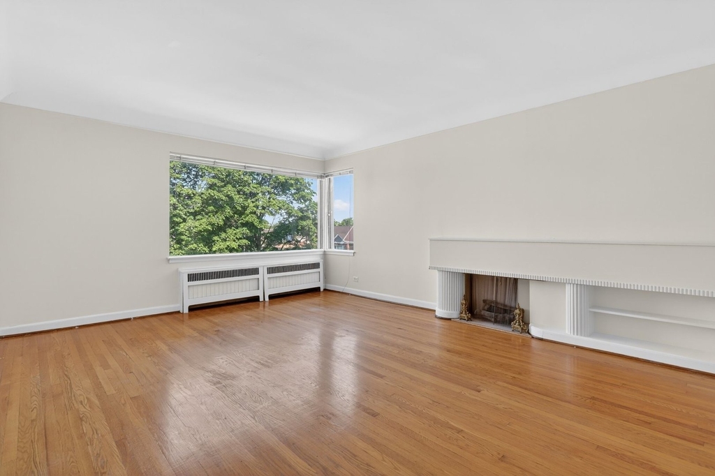11207 S Emerald Avenue - Photo 5