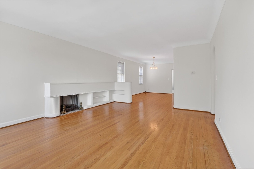 11207 S Emerald Avenue - Photo 6