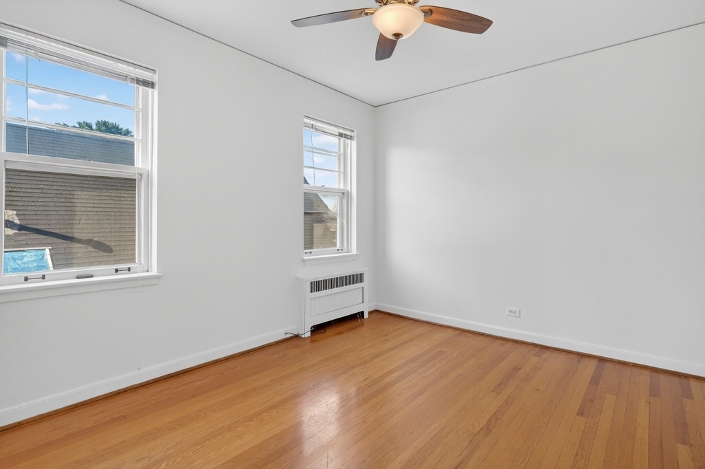 11207 S Emerald Avenue - Photo 13