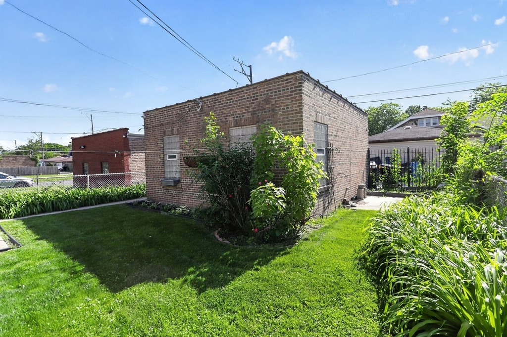 11207 S Emerald Avenue - Photo 22