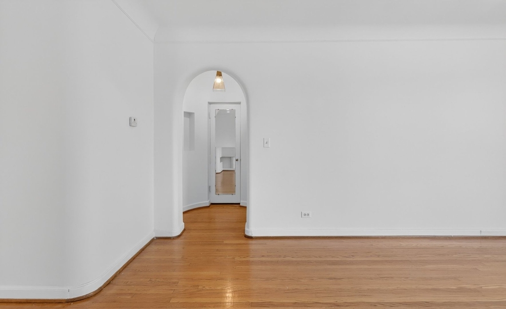 11207 S Emerald Avenue - Photo 8