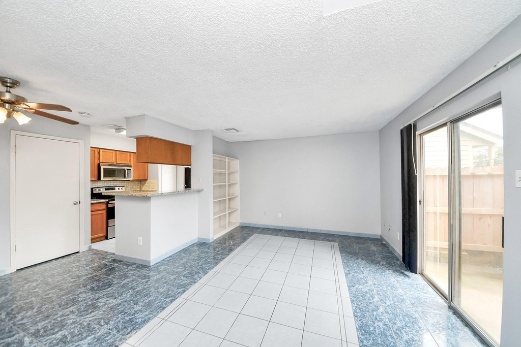 3600 Jeanetta Street - Photo 3