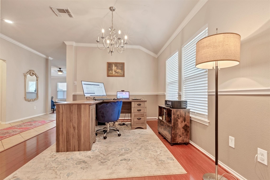 2911 Ashbrook Lane - Photo 4