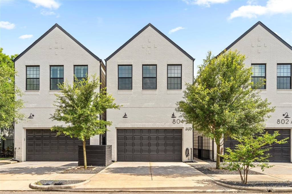 804 Aurora Street - Photo 0
