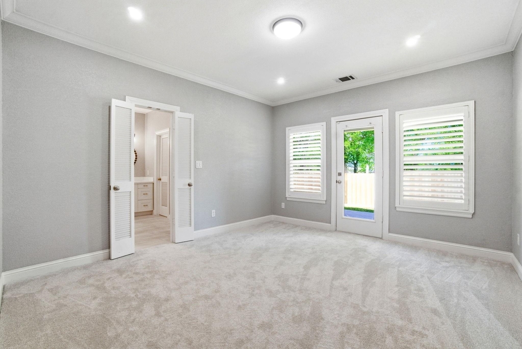502 Louisa Street - Photo 22