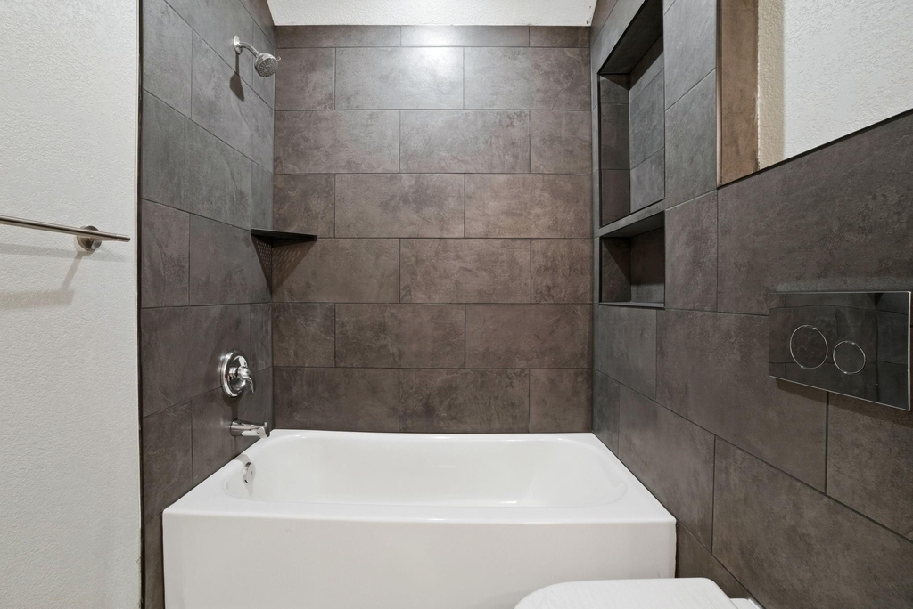 502 Louisa Street - Photo 35