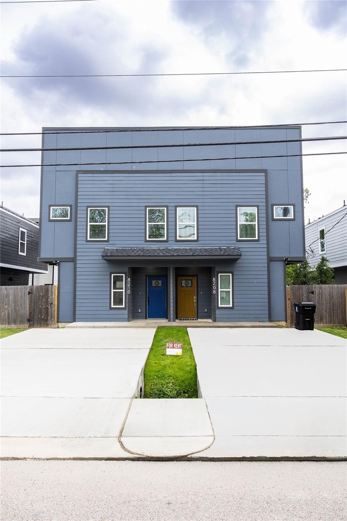8208 Knox Street - Photo 0