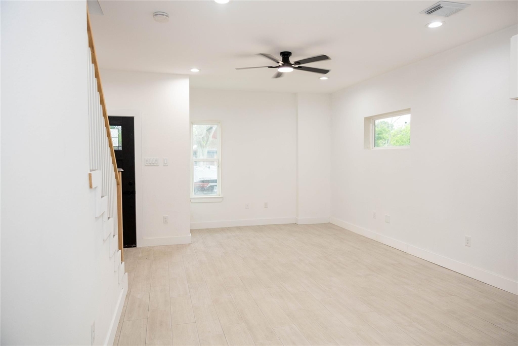 8208 Knox Street - Photo 1