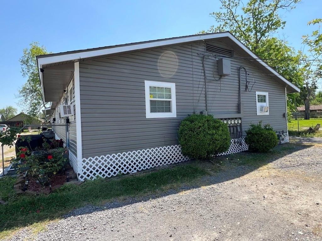 2405 Franklin Street - Photo 6