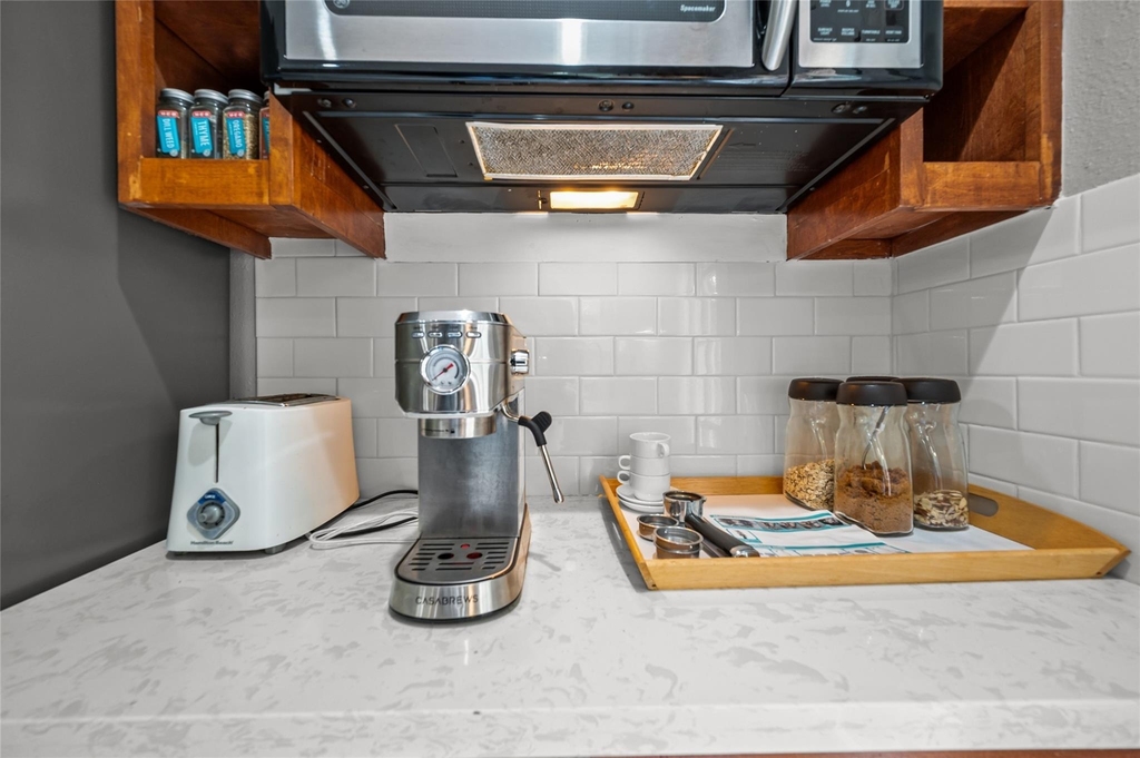 2311 Addison Road - Photo 18