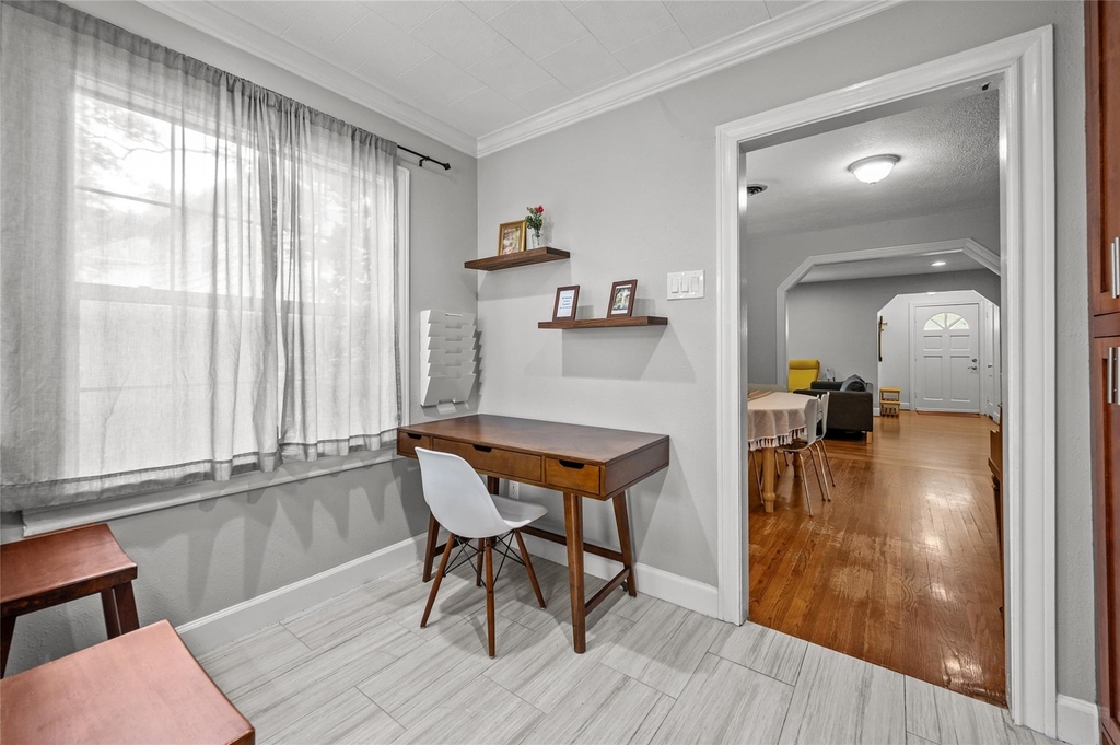 2311 Addison Road - Photo 15