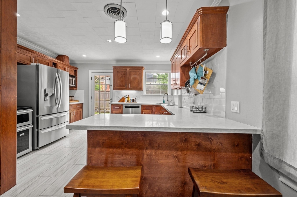 2311 Addison Road - Photo 13
