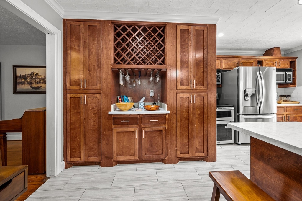2311 Addison Road - Photo 14