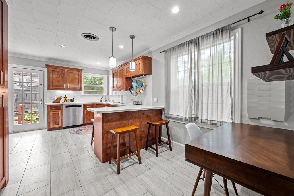 2311 Addison Road - Photo 34