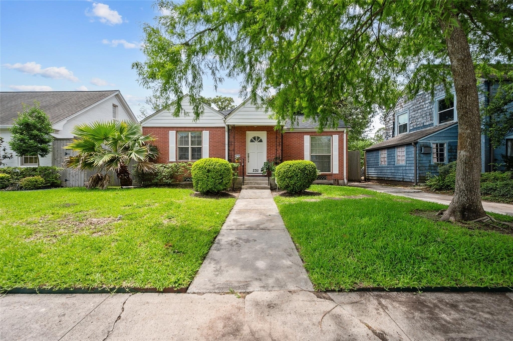 2311 Addison Road - Photo 2