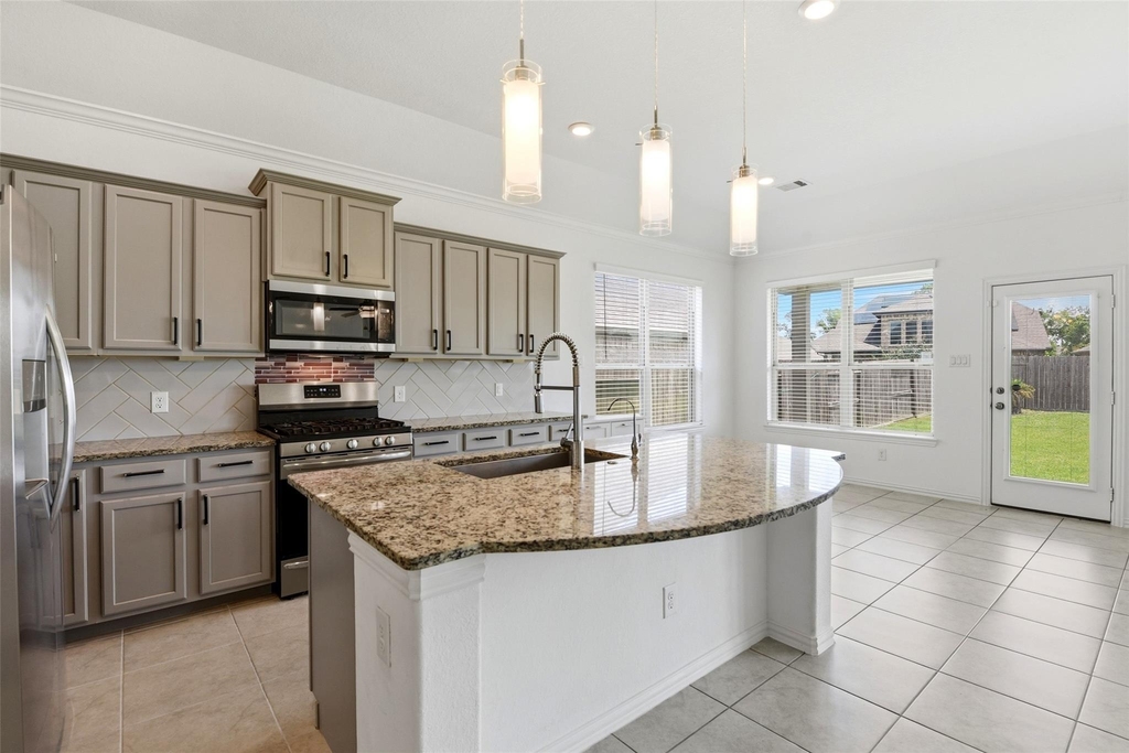 1618 Rosedale Drive - Photo 15