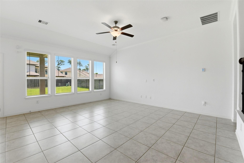 1618 Rosedale Drive - Photo 9