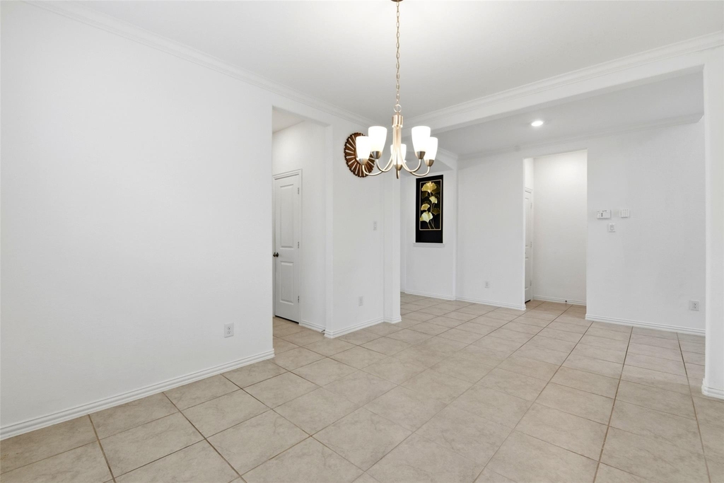 1618 Rosedale Drive - Photo 8