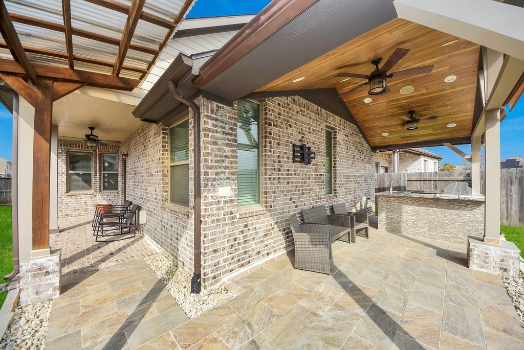 6110 Dovetail Cliff Court - Photo 20