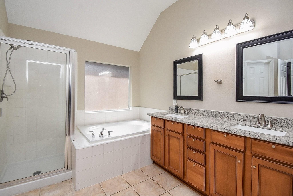 28026 Rusty Hawthorne Drive - Photo 11