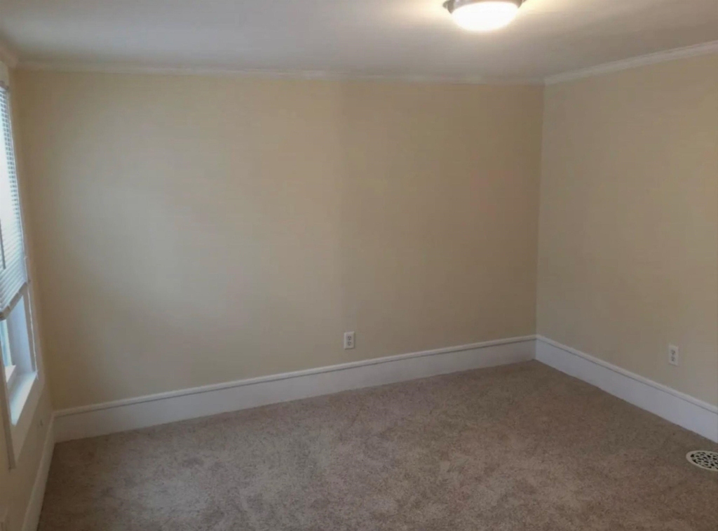 147 N State - Photo 14