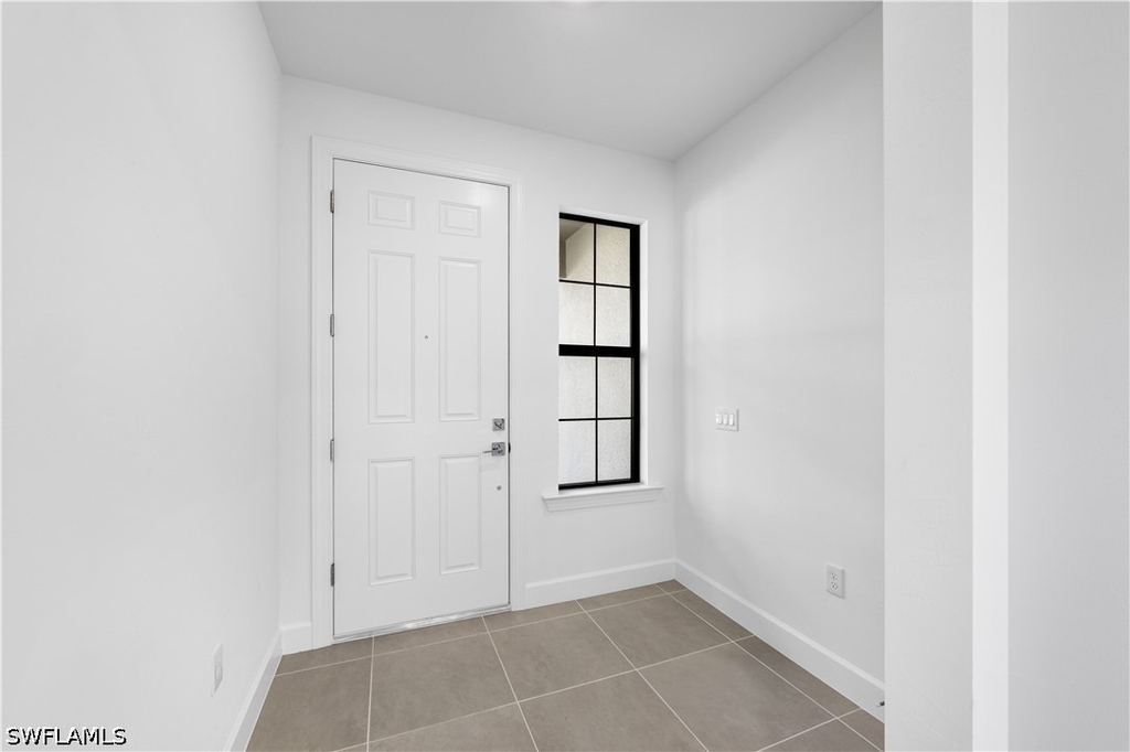 19218 Hinkley Drive - Photo 6