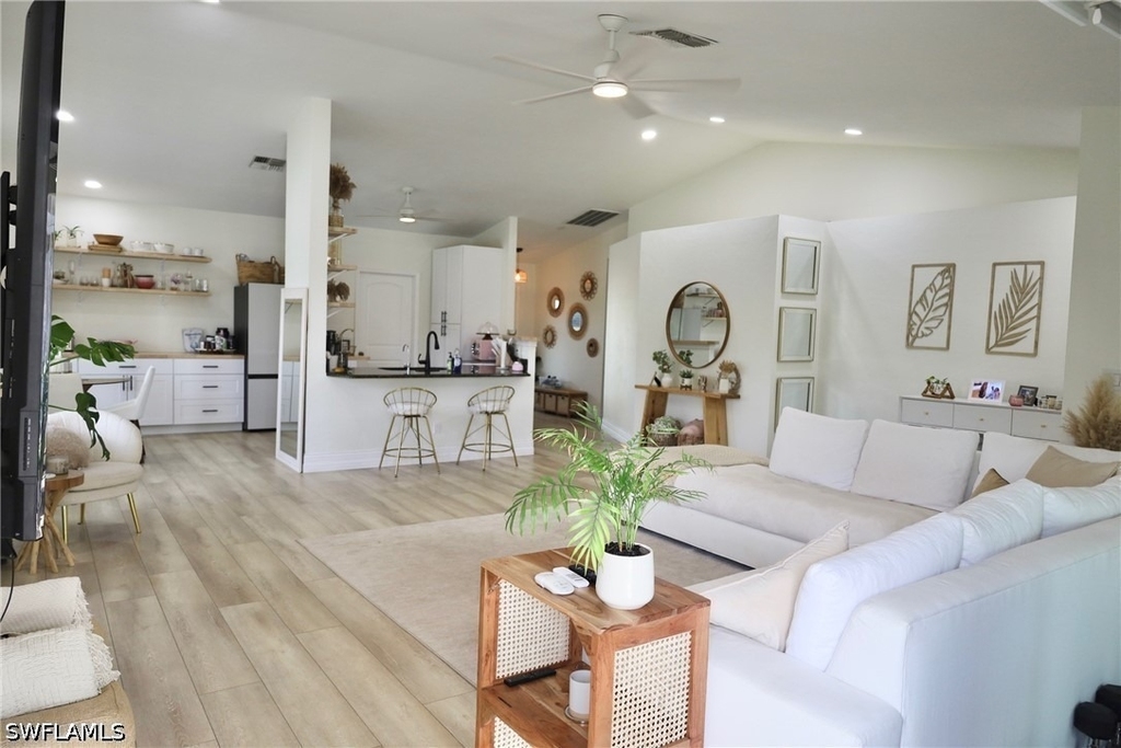 6123 Montego Bay Loop - Photo 4