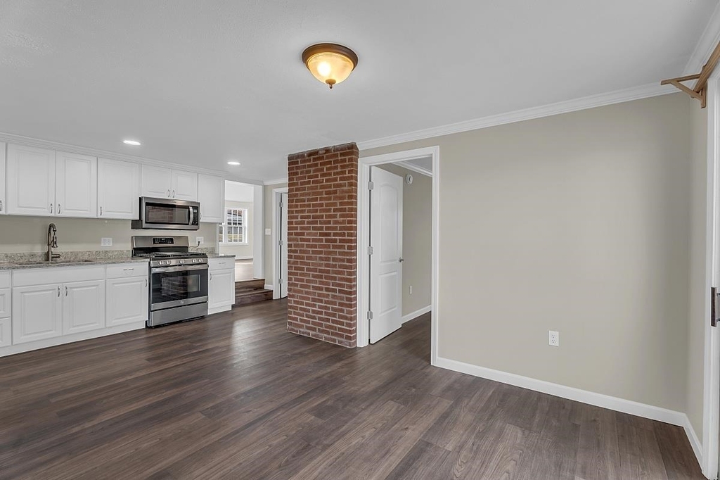 297 Elm - Photo 21