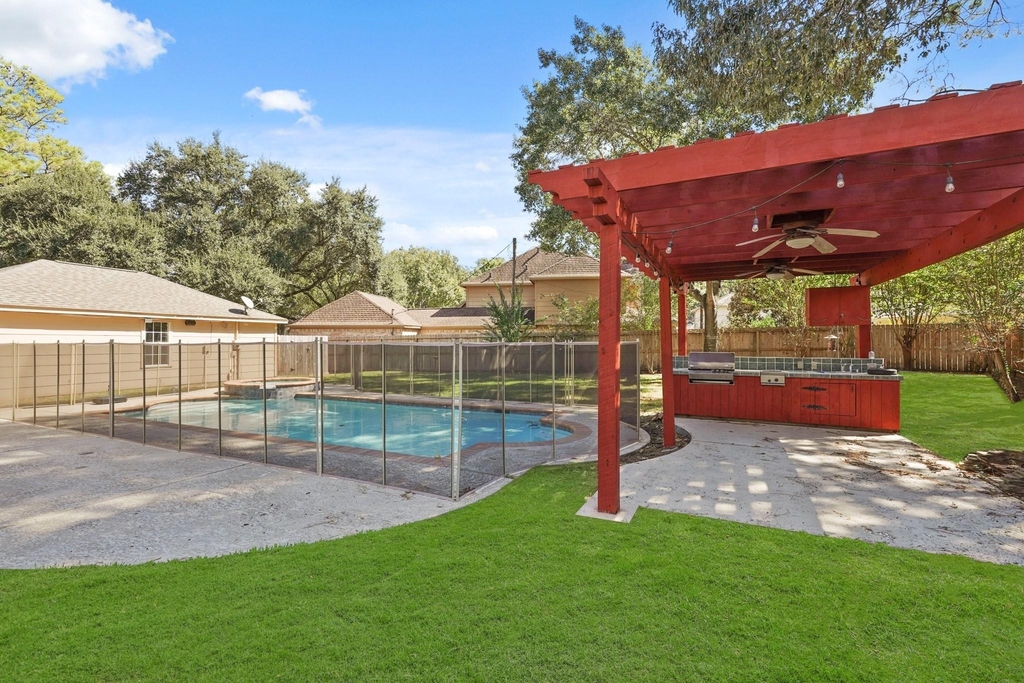 12903 Wincrest Court - Photo 42