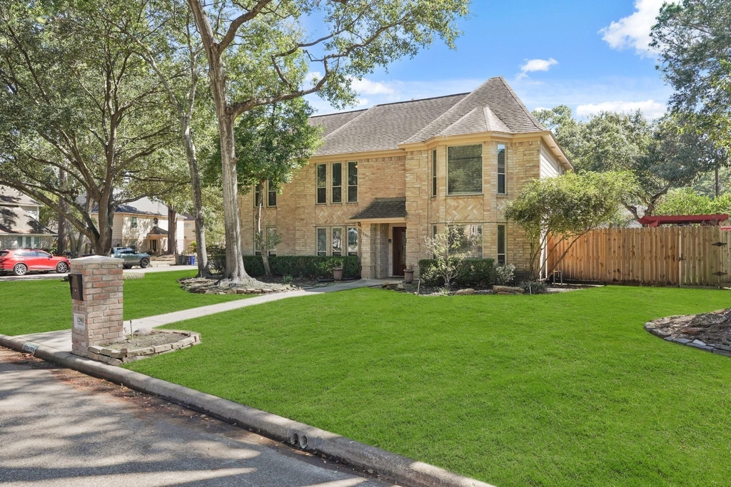 12903 Wincrest Court - Photo 1