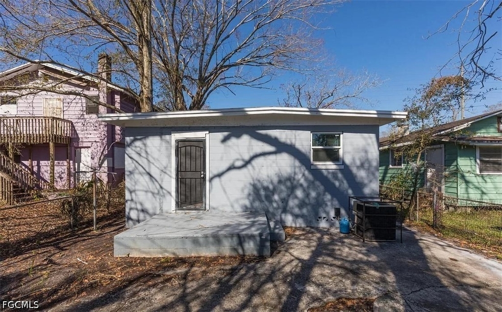 1539 Union St - Photo 14