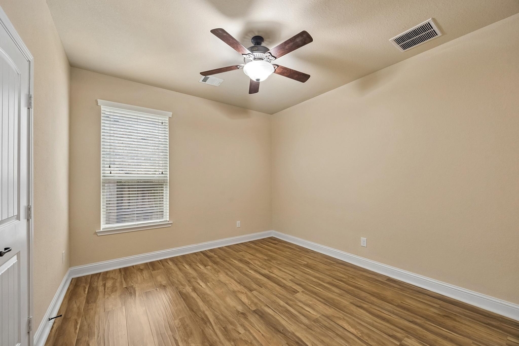 27903 Hunters Rock Lane - Photo 8