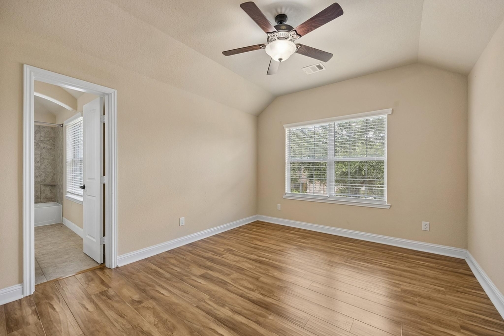 27903 Hunters Rock Lane - Photo 26