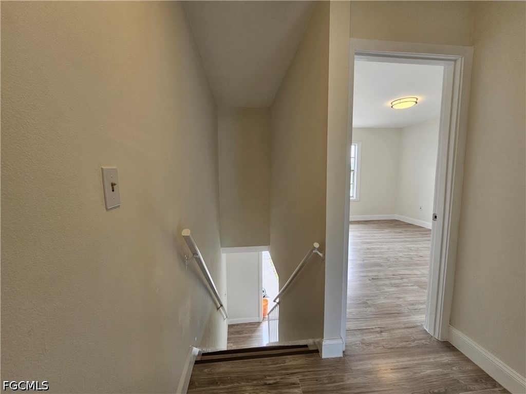 864 Courtington Lane - Photo 7