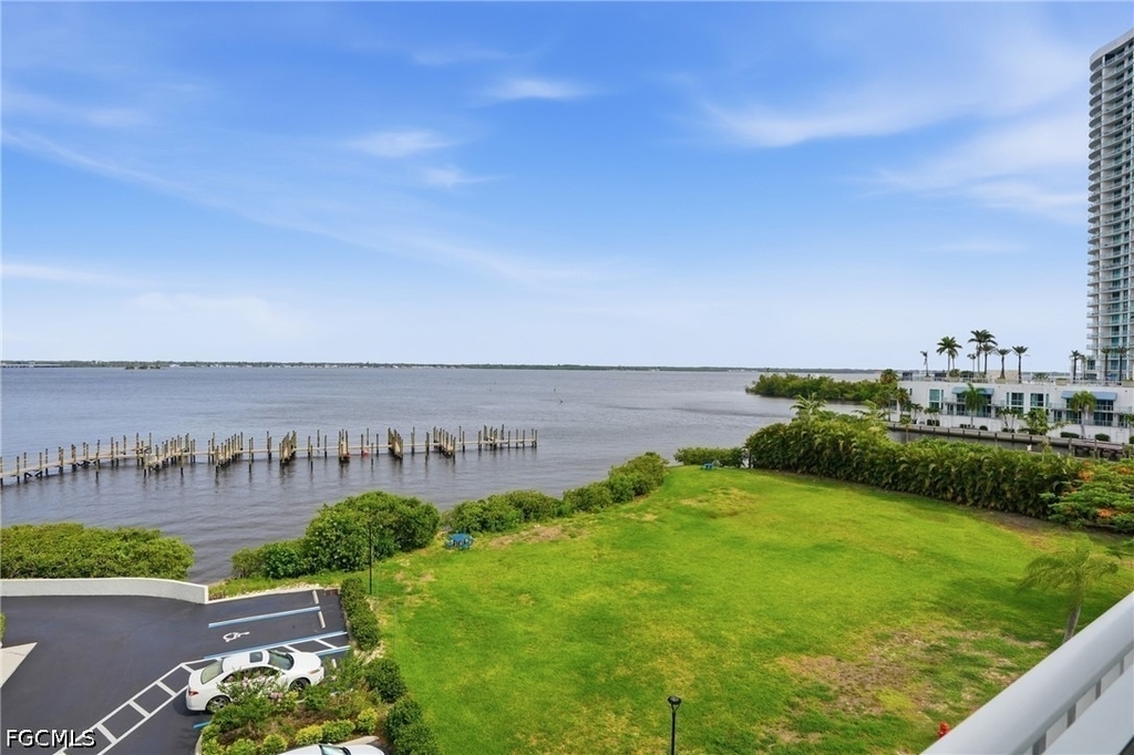 2885 Palm Beach Boulevard - Photo 17