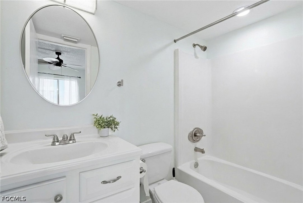 2885 Palm Beach Boulevard - Photo 11