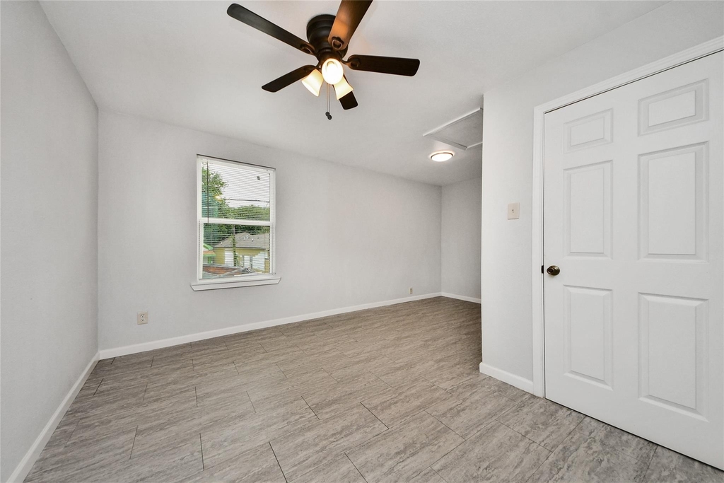 814 Broadway Street - Photo 16
