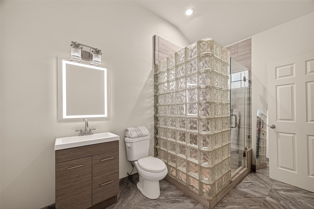 224 N Stiles Street - Photo 18