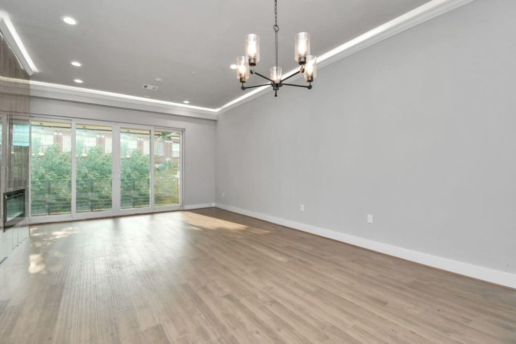 1320 Eberhard Street - Photo 10