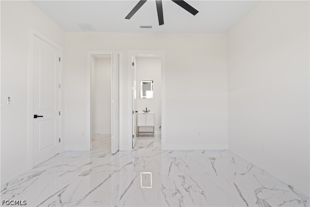 430 Petite Avenue - Photo 9