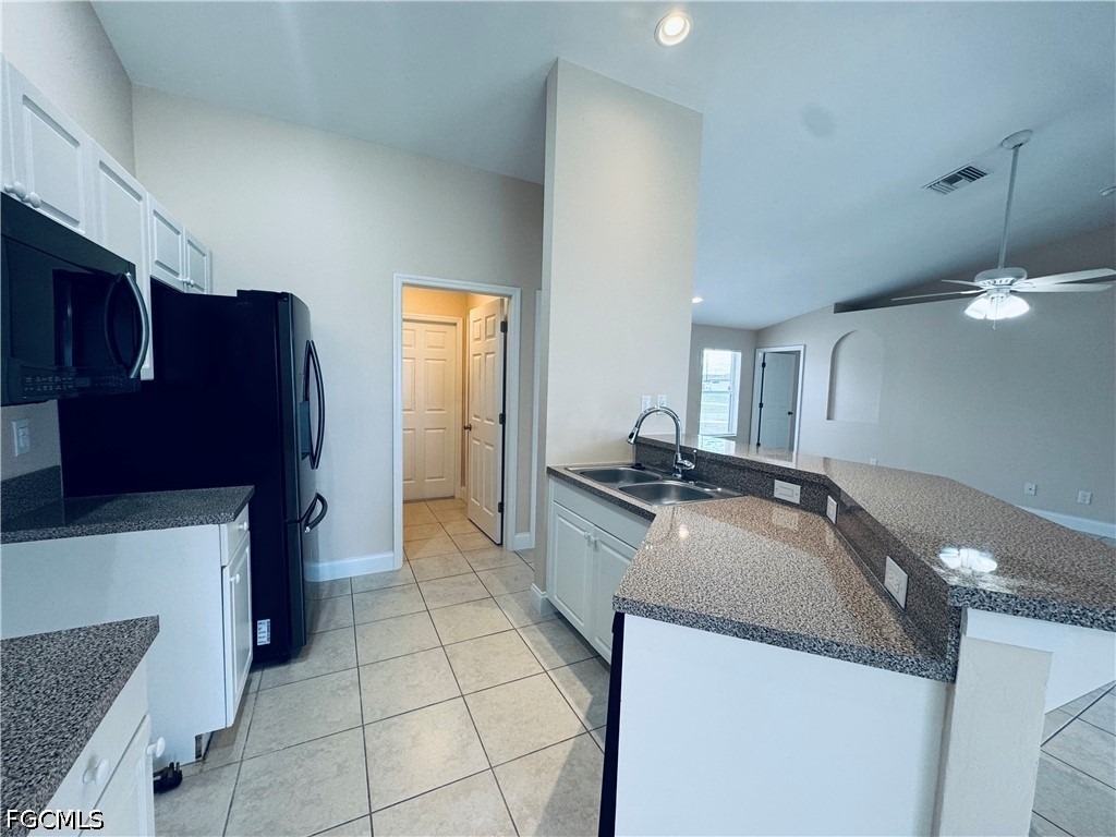 1140 Nw 1st Avenue - Photo 5