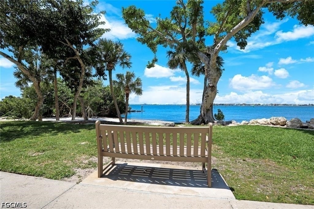 14250 Royal Harbour Court - Photo 37