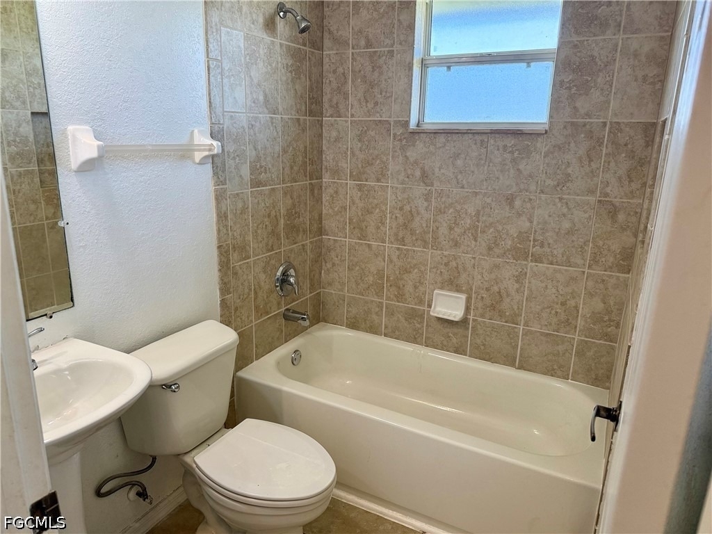 544 Se 7th Street - Photo 11