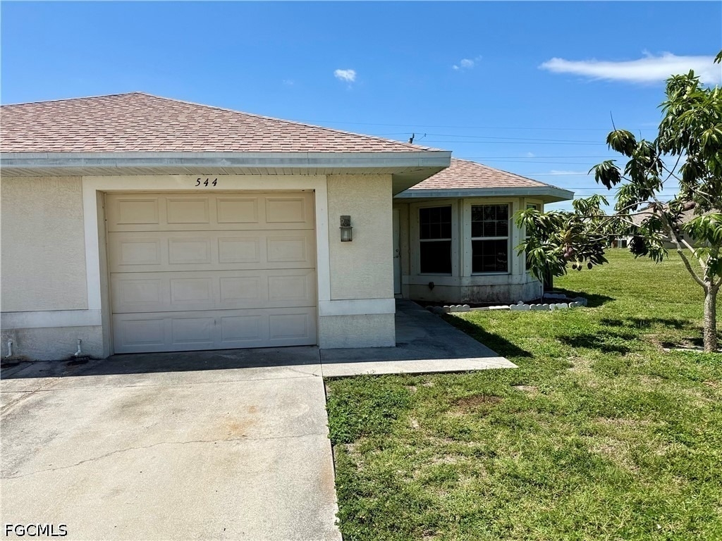 544 Se 7th Street - Photo 1