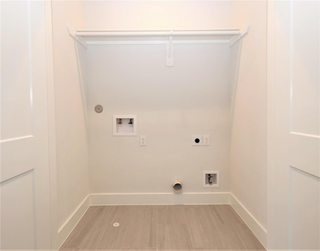 816 W 22nd Street - Photo 18