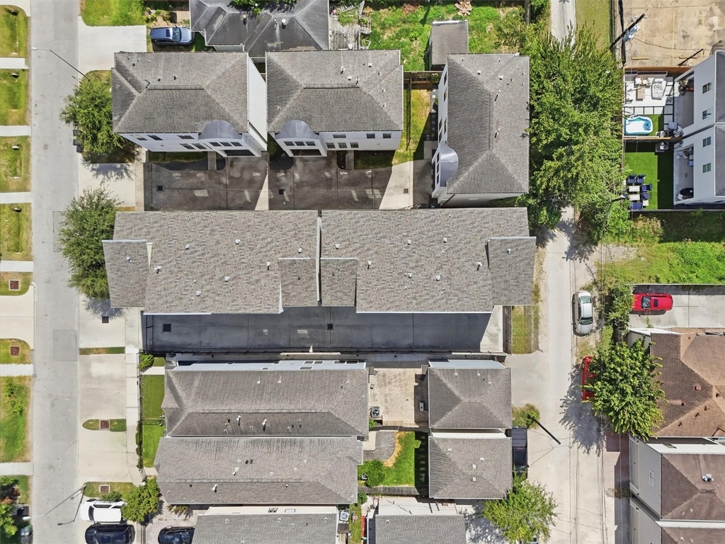 816 W 22nd Street - Photo 20