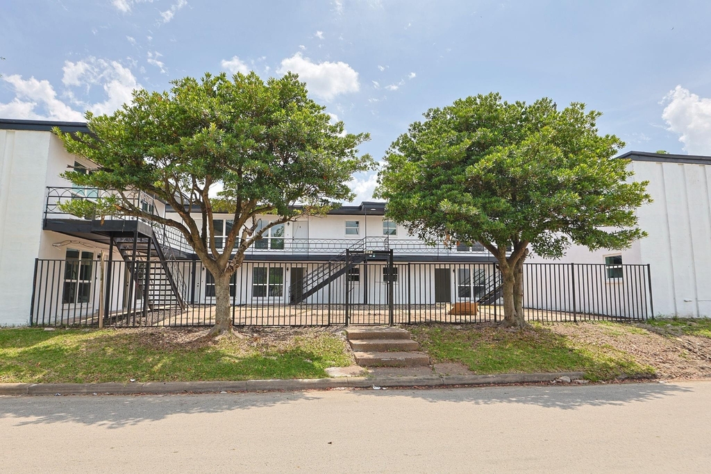 6840 Fairway Drive - Photo 0