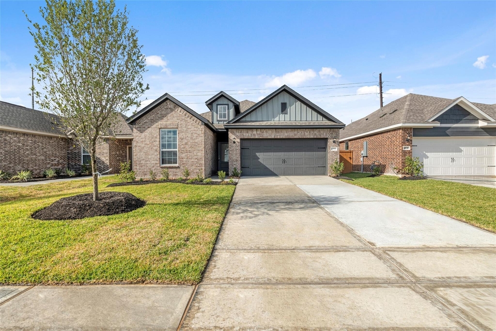 8931 New Jade Drive - Photo 0